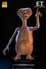 E.T. The Extra-Terrestrial: E.T. Life-Size Statue - Toynami